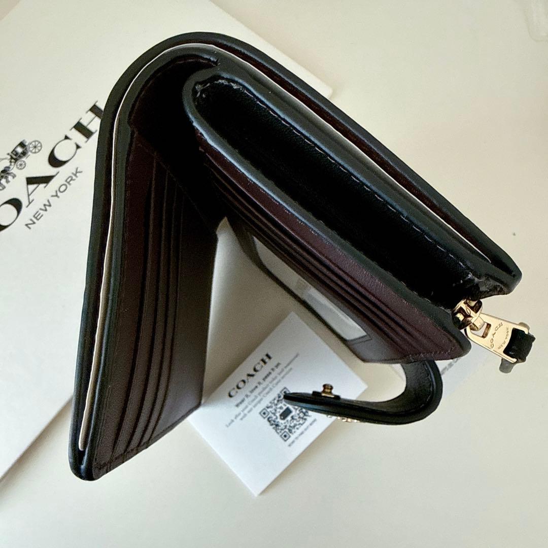 COACH コーチ　折り財布　ブラック　チェリーさくらんぼ柄　黒色　二つ折り財布