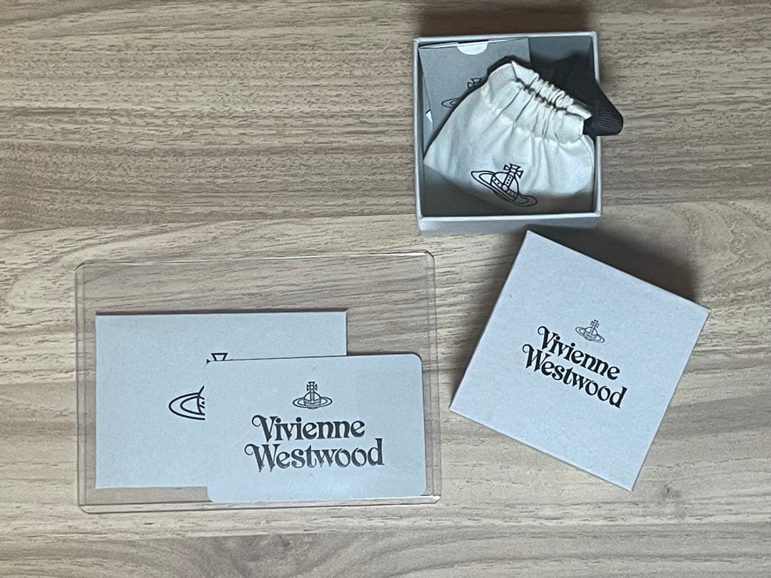 Vivienne Westwood フェドラ ペンダント ネックレス