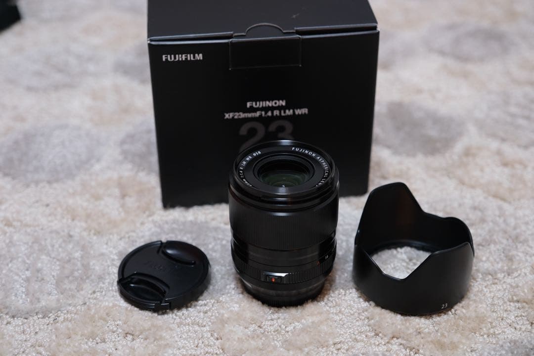 美品　富士フイルム　XF23mm F1.4 R LM WR Xマウント