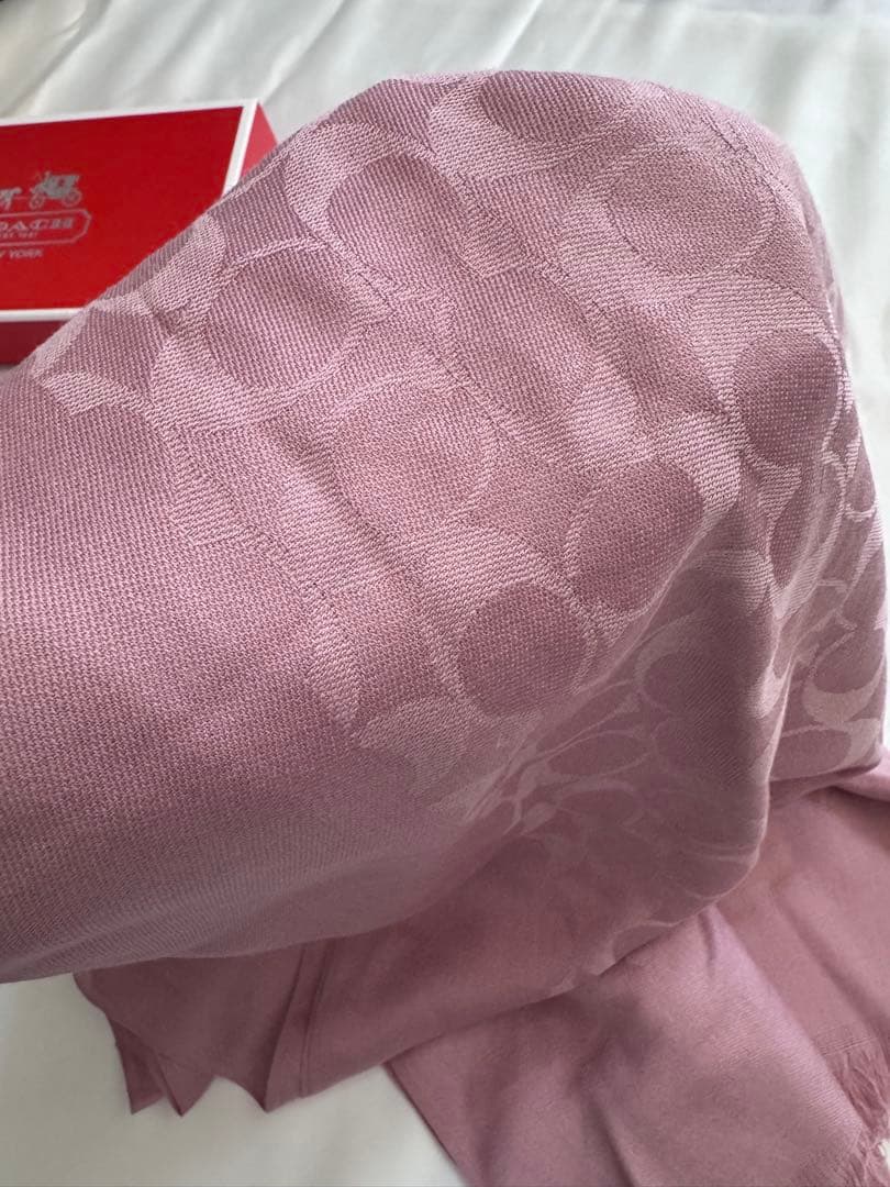 限定お値下げ中/美品/COACH ロゴ入りストール/ピンク/ショール