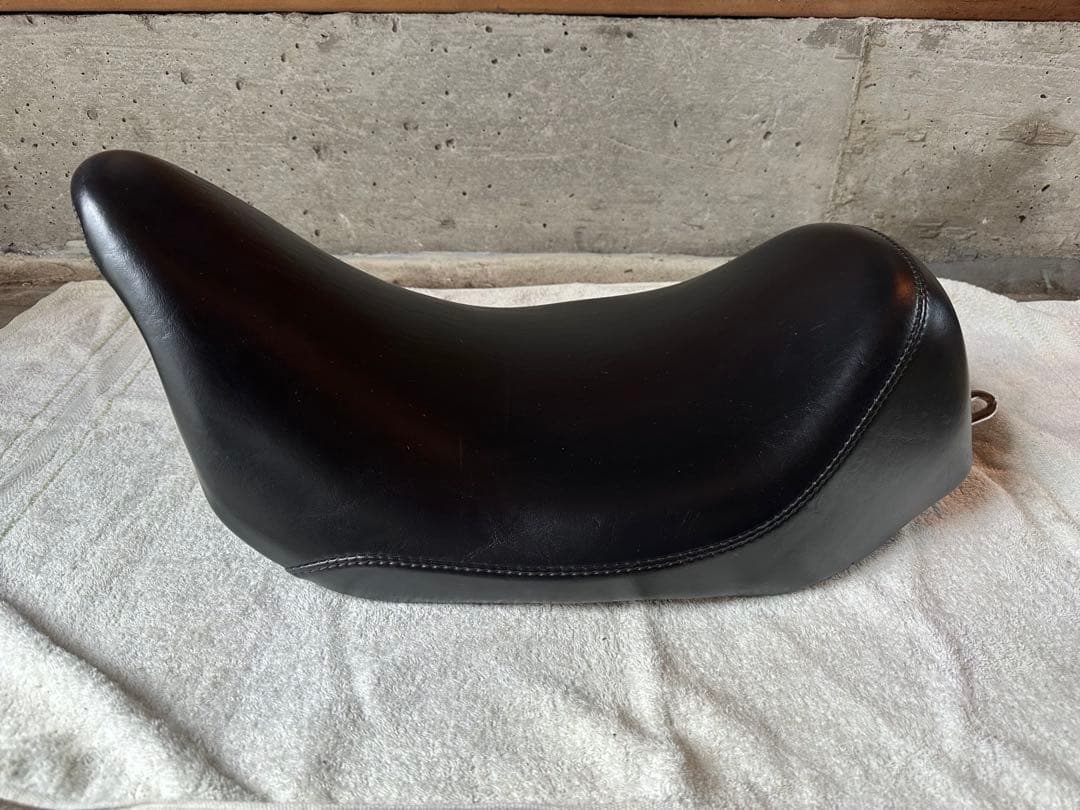 ハーレーツーリングラペラタンデムシートLePeraリアシート新品