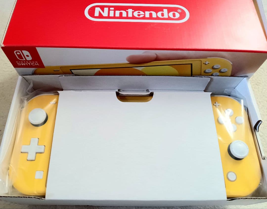 Nintendo Switch Lite 　新品未使用