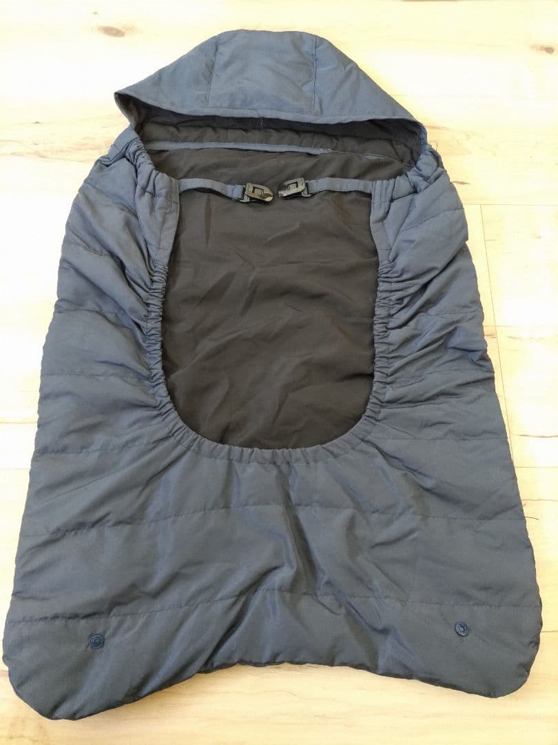 【美品】ergobaby 抱っこ紐 、証明書、箱、説明書付き　オムニ エルゴ
