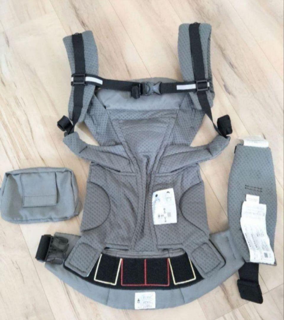 【美品】ergobaby 抱っこ紐 、証明書、箱、説明書付き　オムニ エルゴ