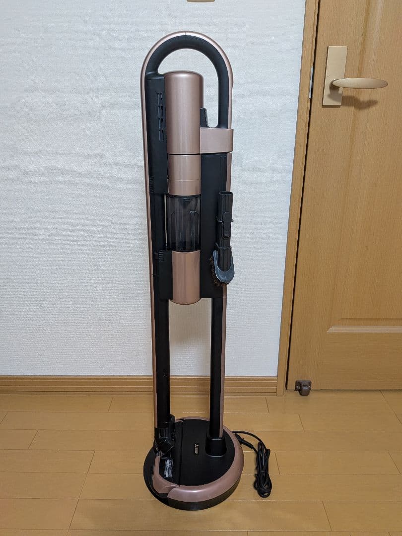 コードレススティッククリーナー「iNSTICK ZUBAQ」HC-JM1J-D