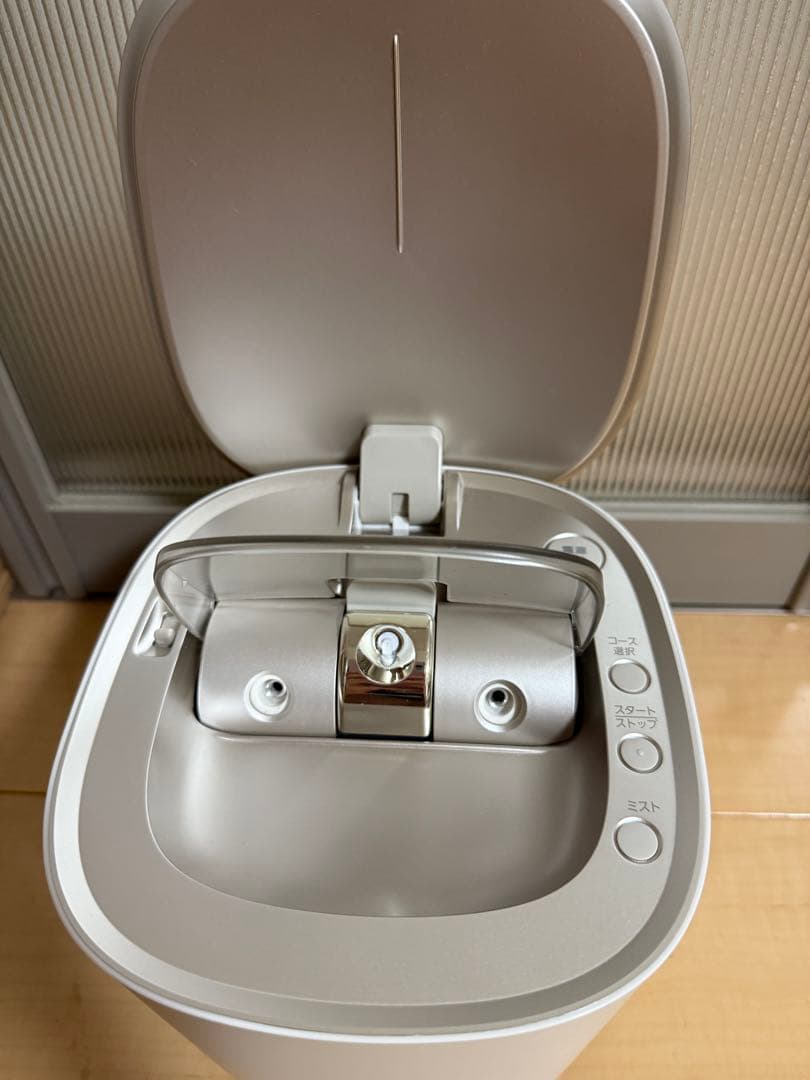 《ほぼ未使用》 Panasonic ナノケア スチーマー EH-SA0B