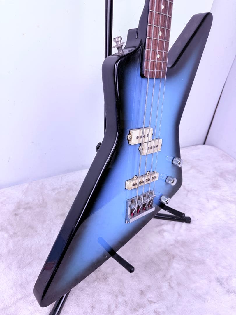 貴重品♪ Fernandes EXB-85 Explorer Bass