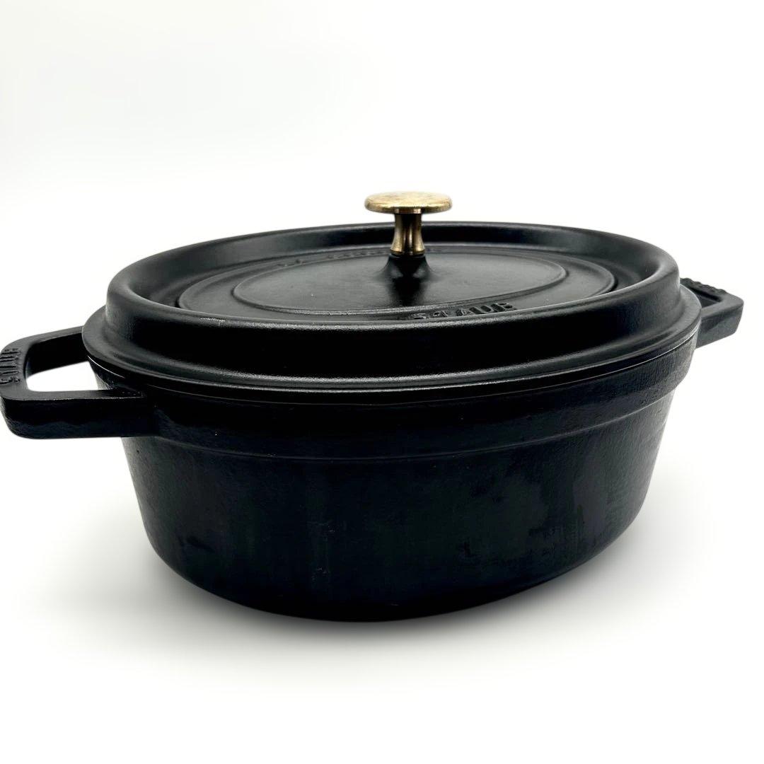 STAUB「ピコ・ココット オーバル」ブラック 27cm