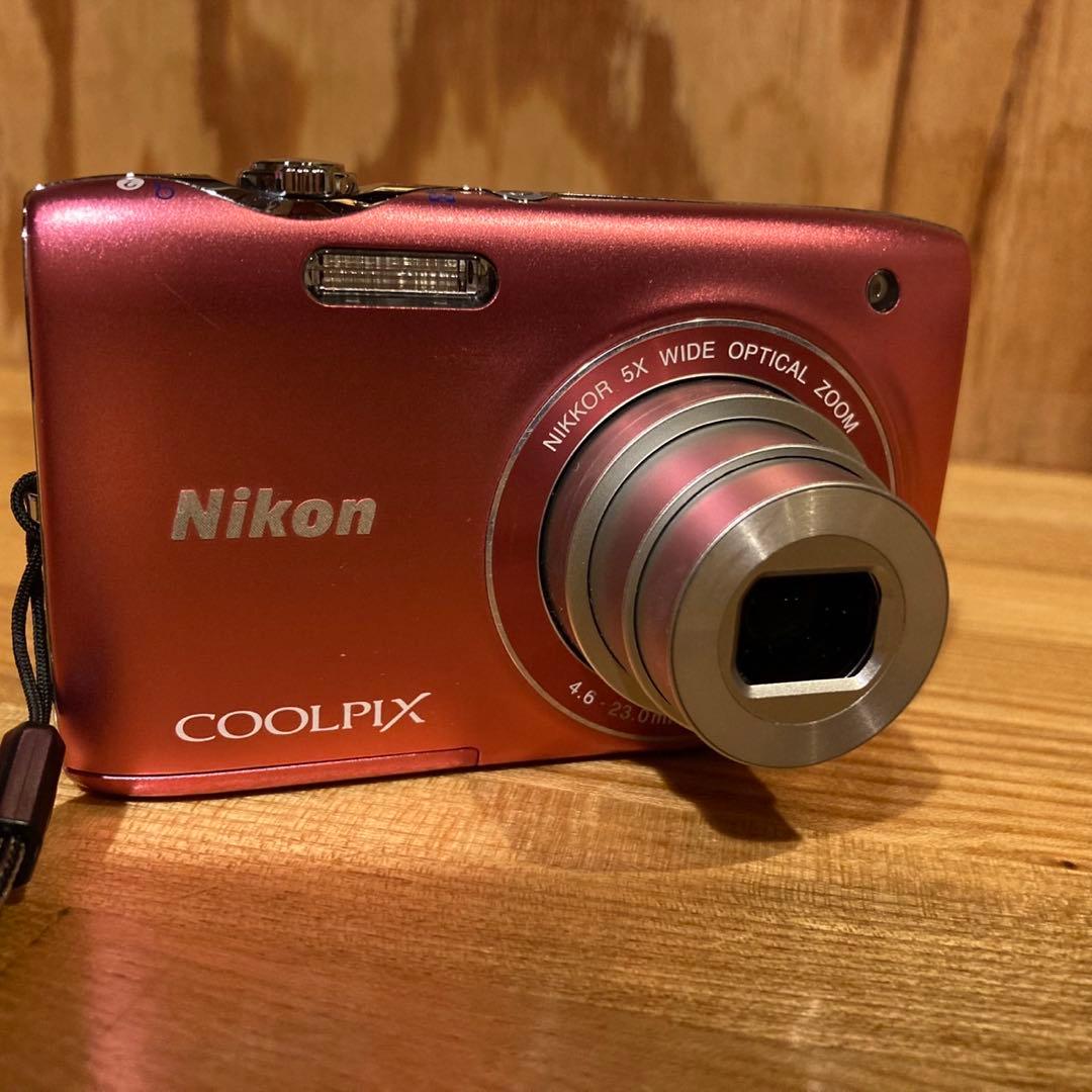 美品　Nikon COOLPIX S3100 ピンク　クールピクス　デジカメ