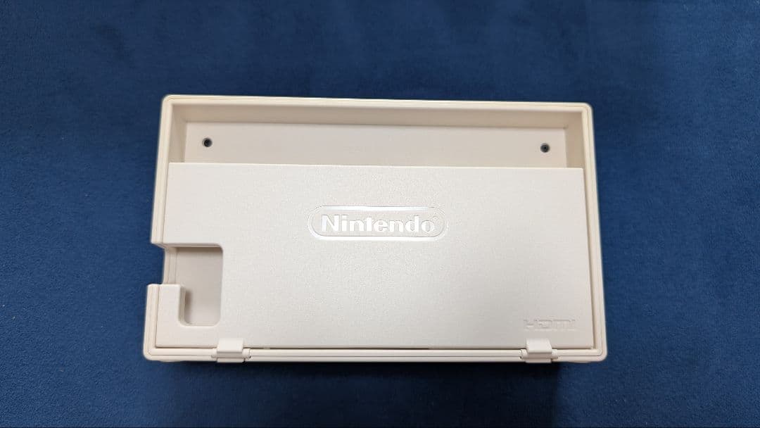 Switch あつまれどうぶつの森モデル 美品