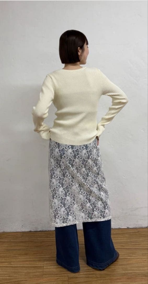 新品！タグ付き　 オメカシ　ストレッチレーススカート