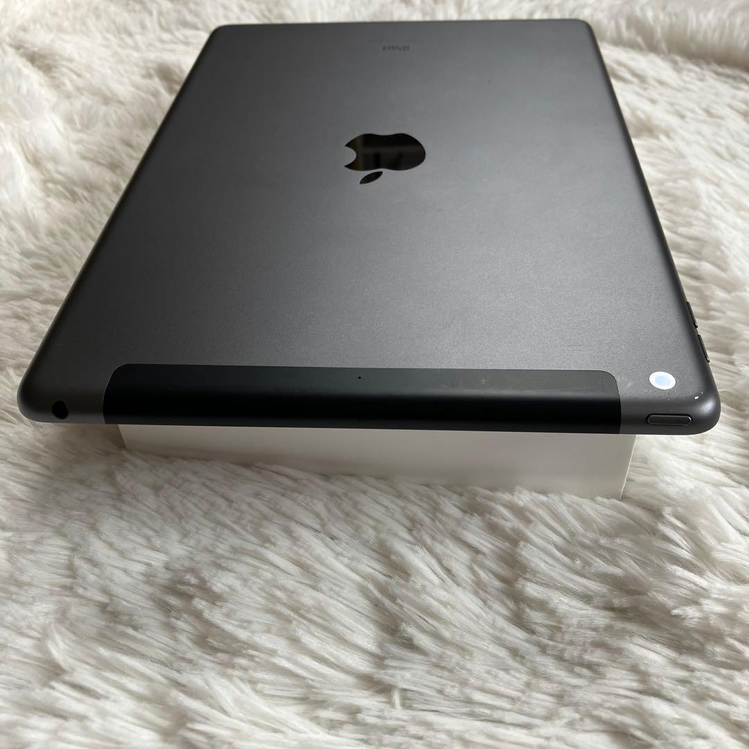 【即購入OK】iPad 第9世代 セルラーモデル【極美品】 #10 【付属品】
