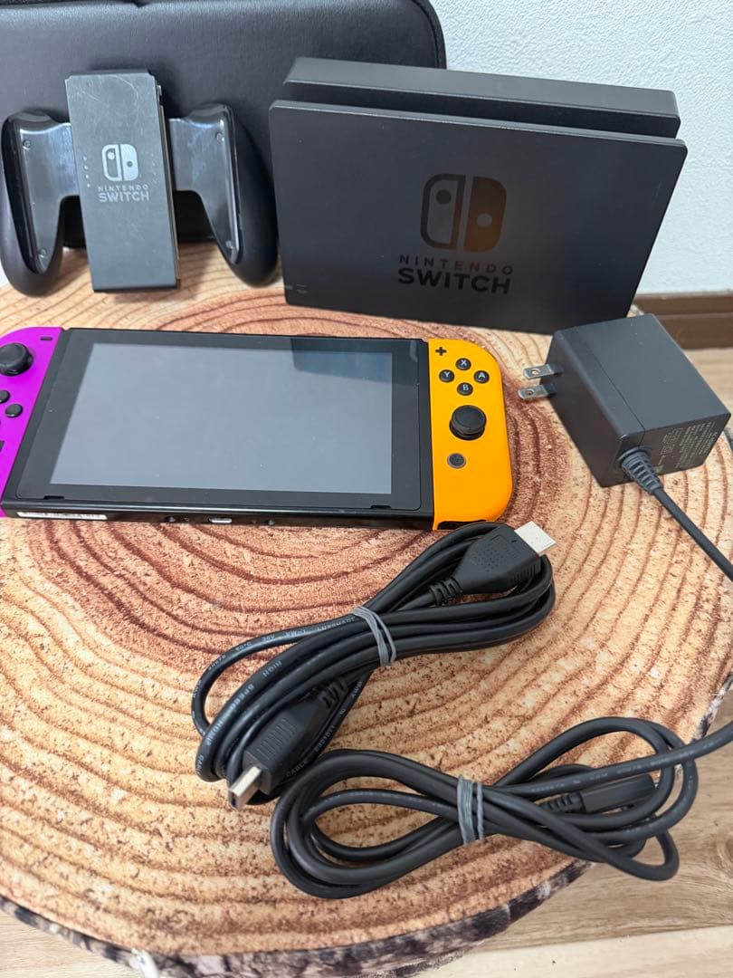Nintendo Switch ニンテンドースイッチ本体　PPL/YEL箱無し①