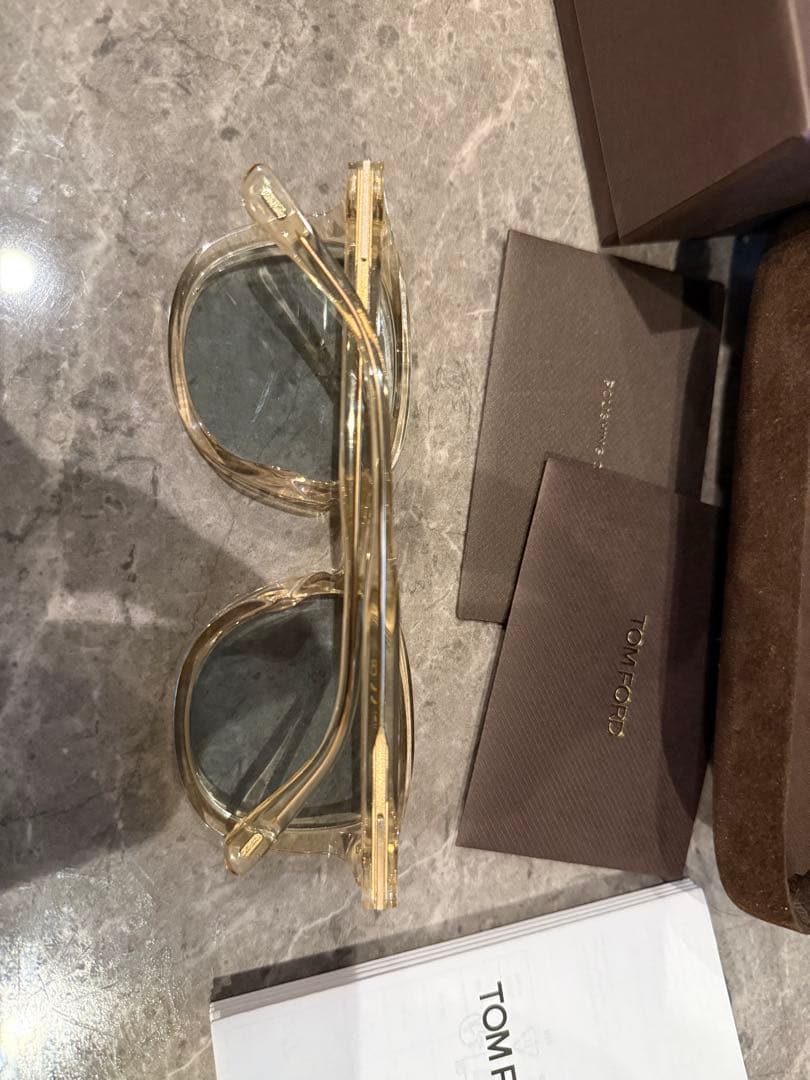 TF975　魔裟斗着用モデル トムフォード サングラス　メガネ　TOM FORD