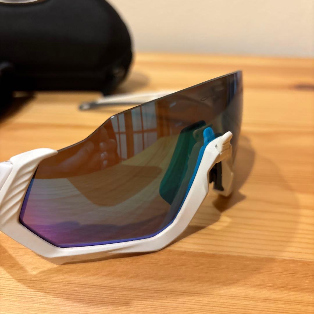 Oakley サングラス フライトジャケット　ブルーミラーレンズ