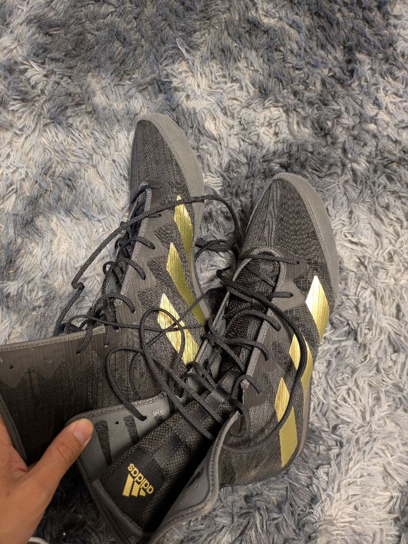 adidas ボクシングシューズ 黒/金 ハイカット
