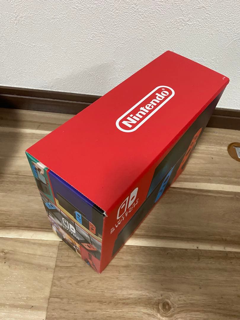 【新品未開封】Nintendo Switch 本体　青/赤