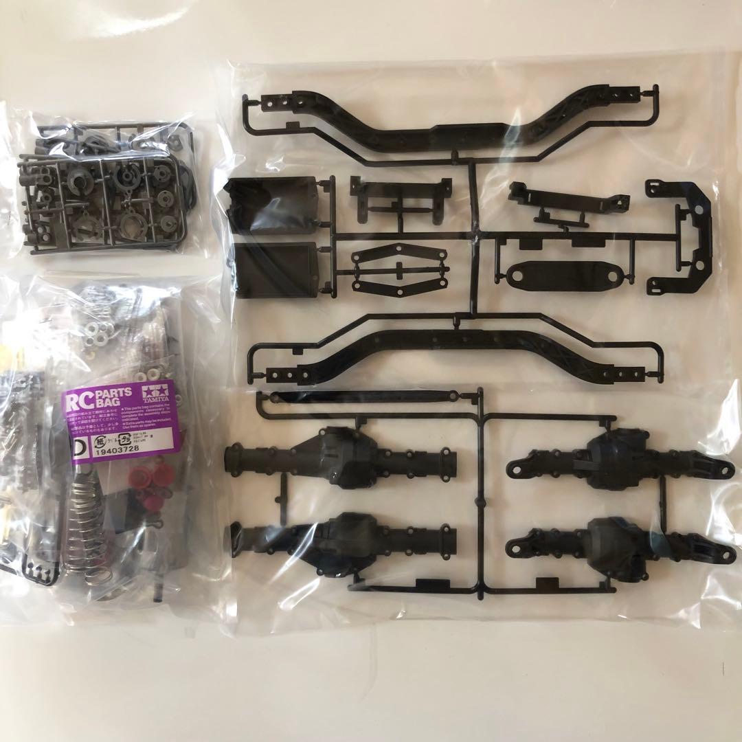 タミヤ RC トヨタランドクルーザー 300 CC-02シャーシ&アルミダンパー