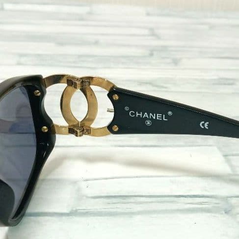 【鑑定済】CHANEL　シャネル　サングラス　ブラック　ココマーク　ゴールド金具