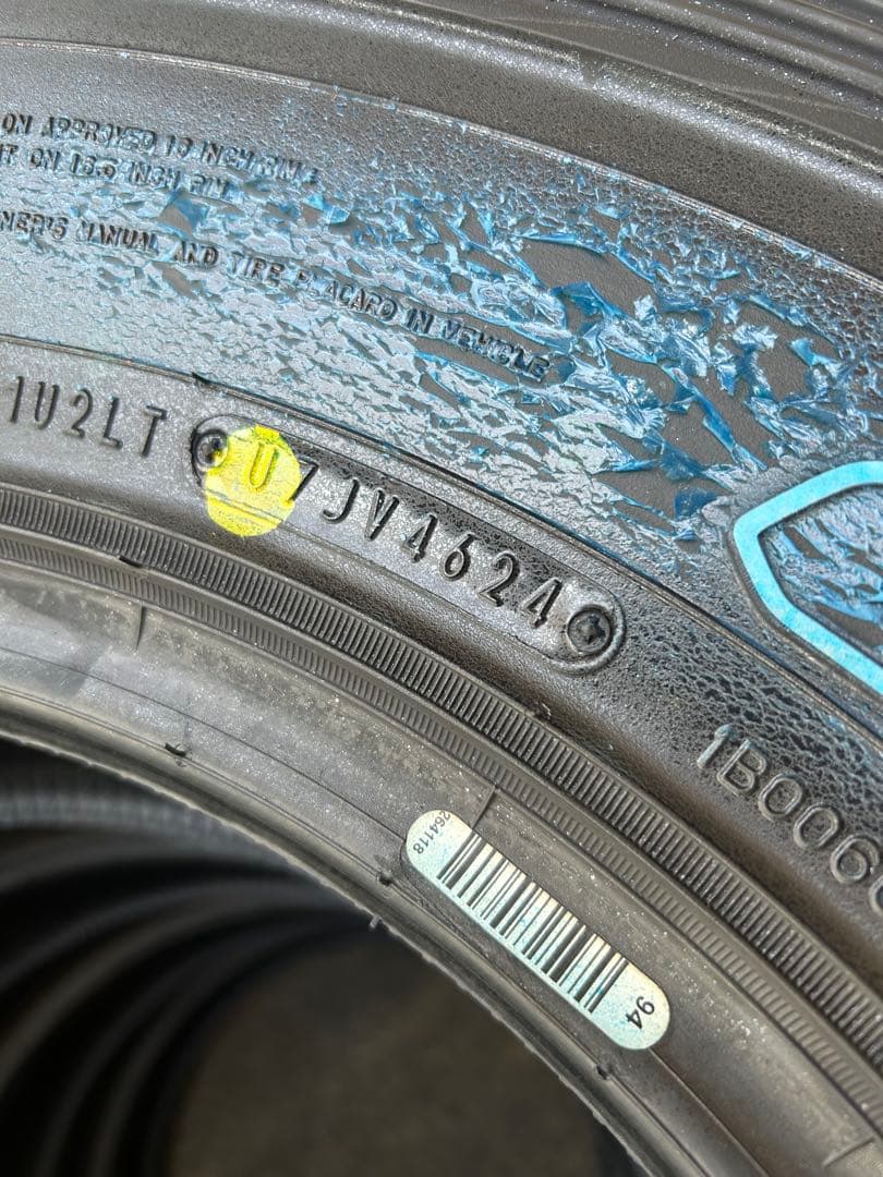 【送料無料】ダンロップ　グランドレック　MT2 265/75r16 新品4本