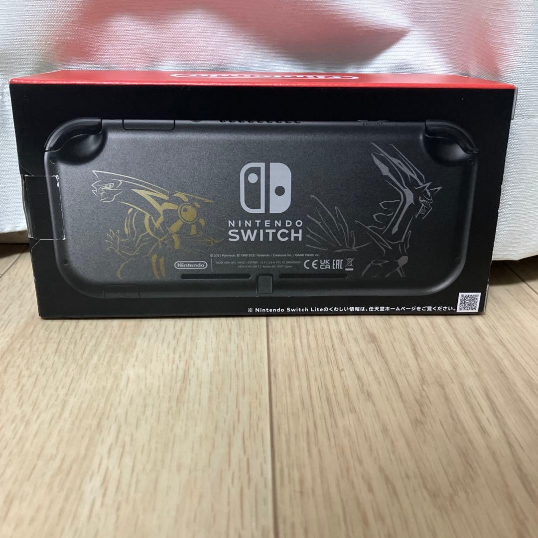 ニンテンドースイッチライト　ディアルガ・パルキアエディション