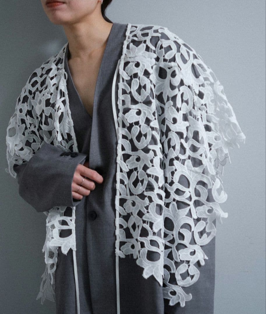 小物 Pasterip Battenberg lace multiway scarf