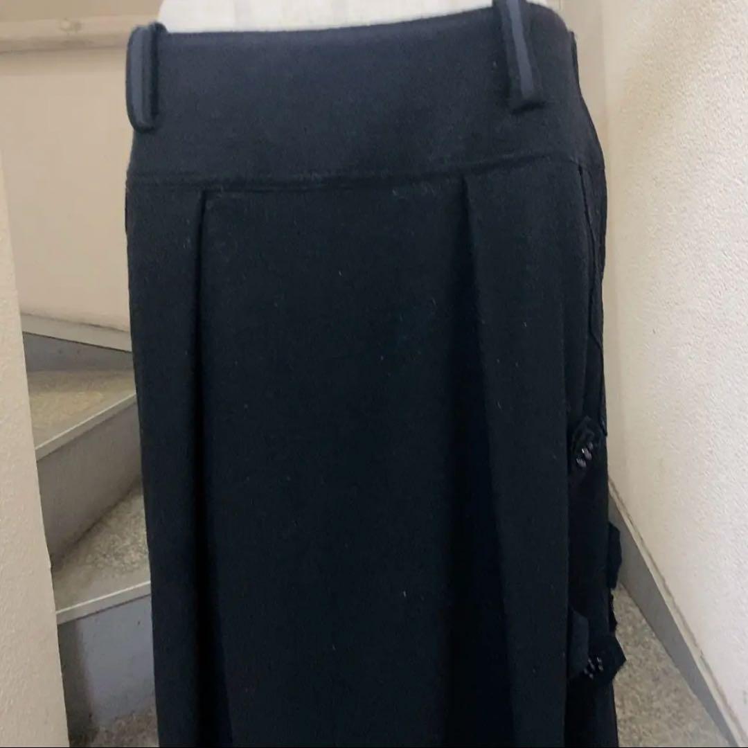 オレボレブラ　ウールスカート　黒色　花OLLEBOREBLA アルベロベロ