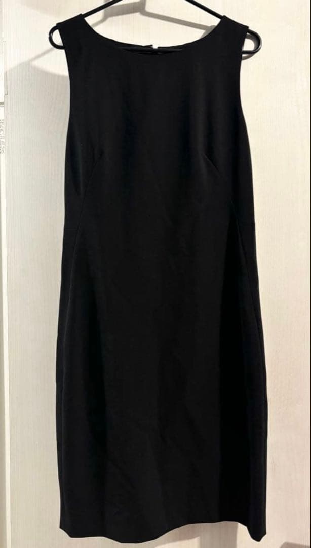 新品 Theory セオリー ワンピース ブラック 4 BETTY 2 黒 無地
