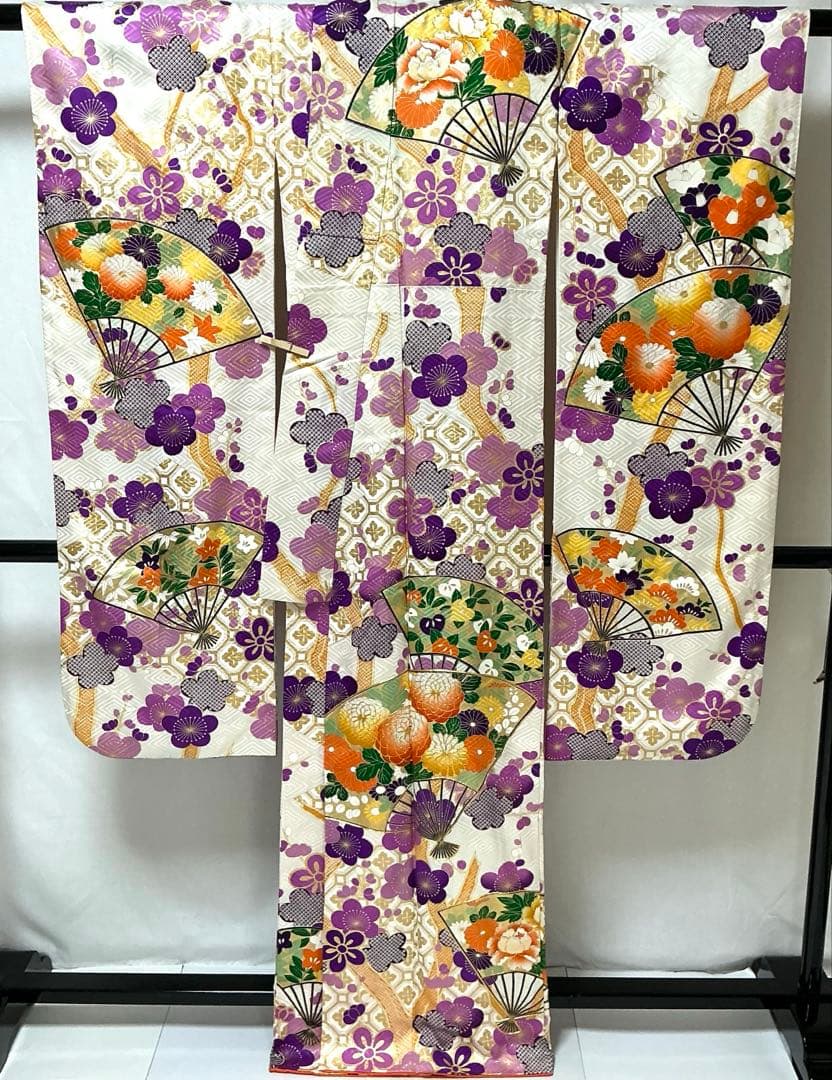 b761 正絹　振袖　金箔　金駒刺繍　トールサイズ　着物
