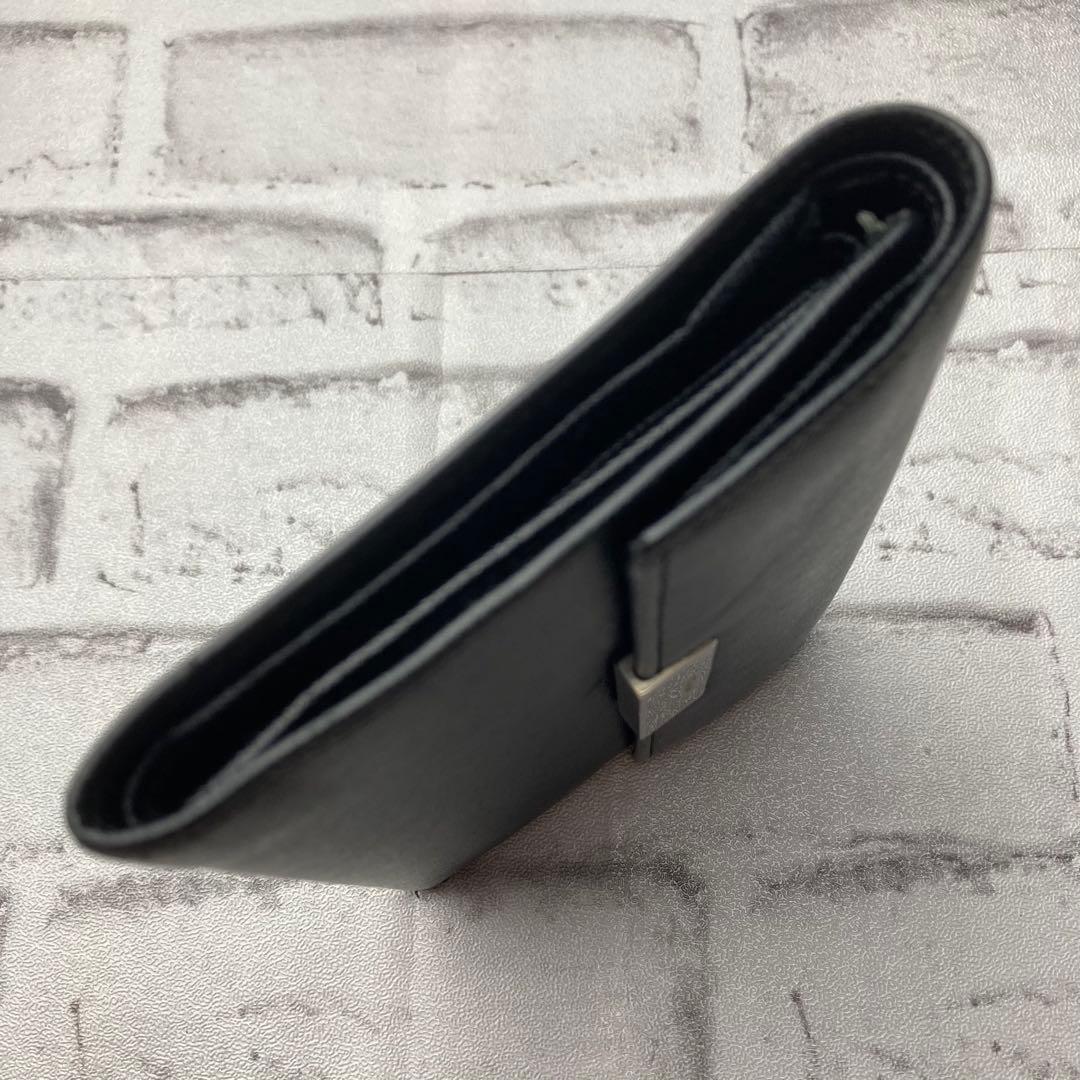 PRADA　プラダ☆財布　ブラック　サフィアーノ　シルバープレート　三つ折り財布