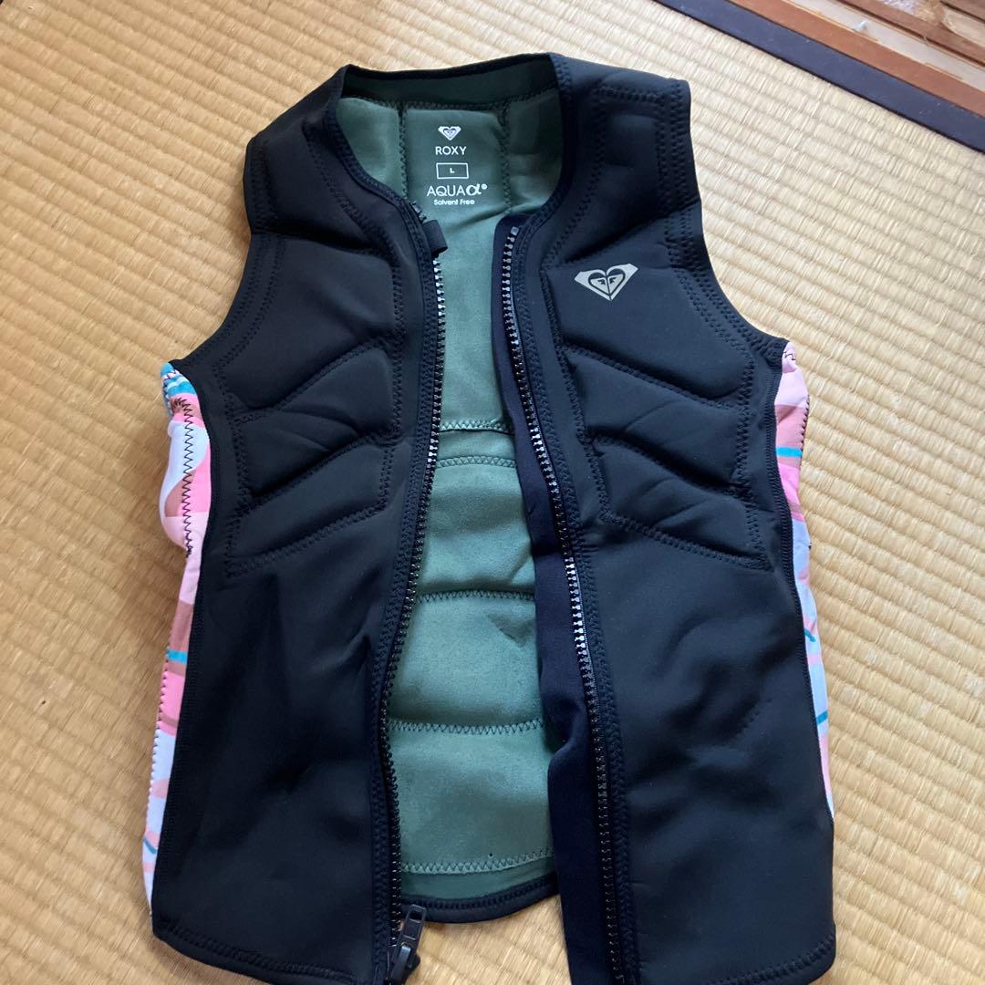 ROXY ライフジャケット　7〜9号