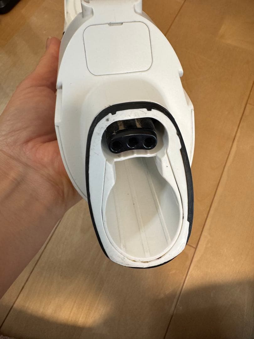 シャーク　スティック掃除機　コードレス