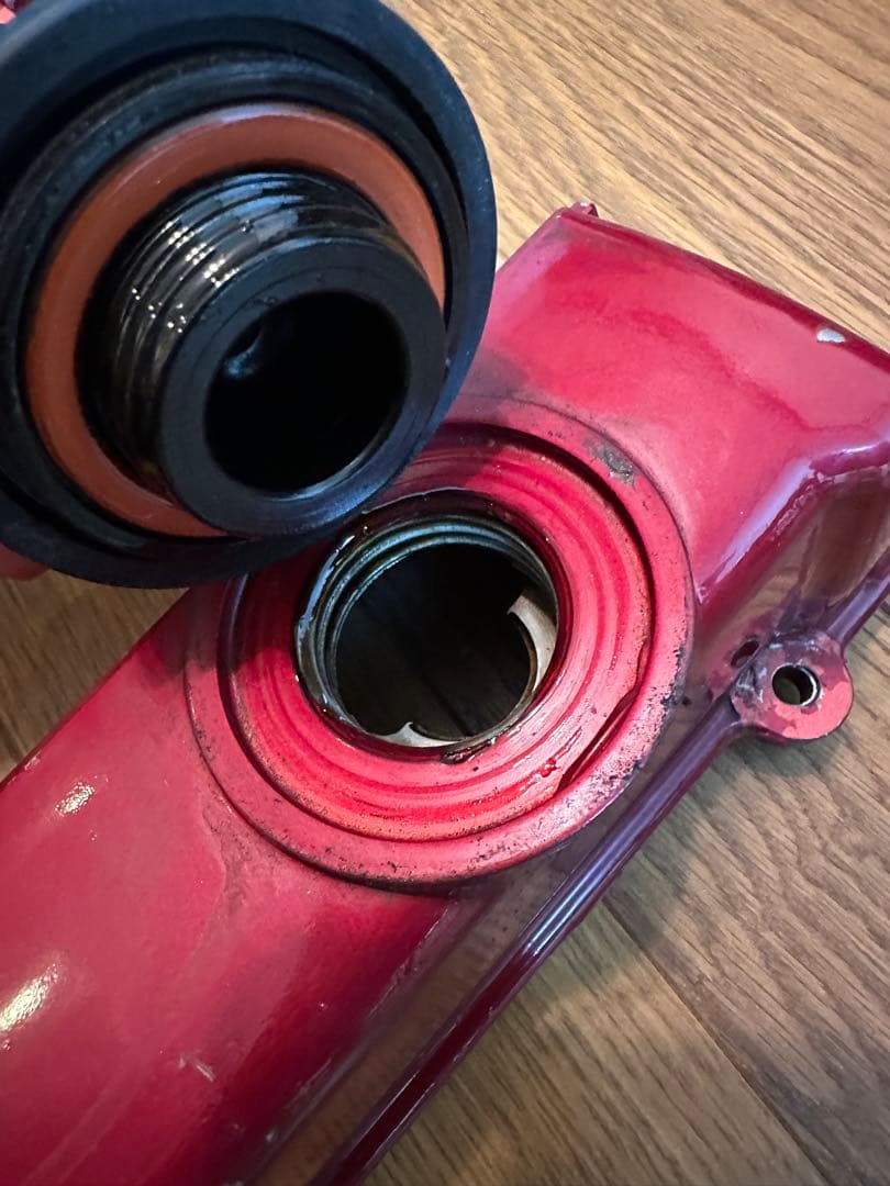 RB20 タペットカバー 赤 カムカバー スカイライン　ローレル セフィーロ