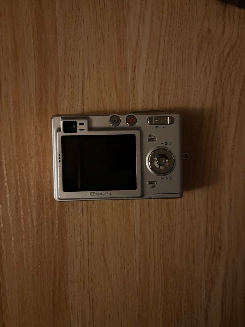 CASIO EXILIM デジタルカメラ シルバー　SDカード付き