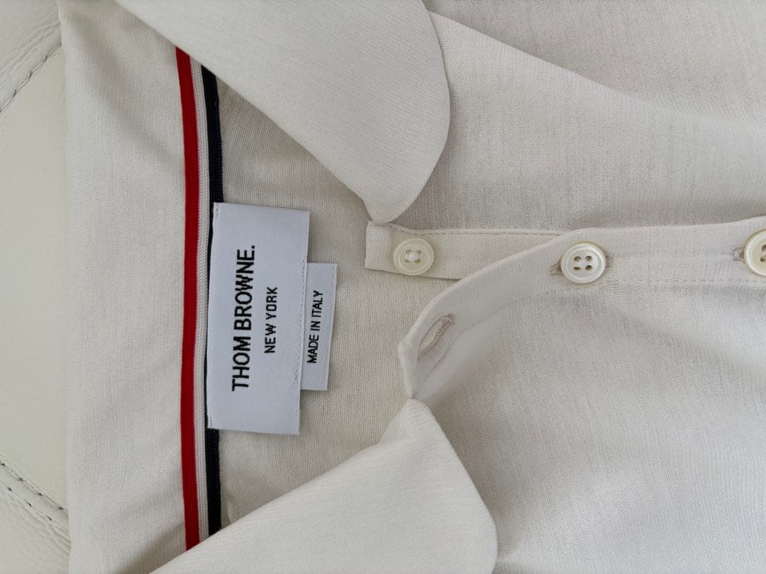 THOM BROWNE トムブラウン半袖ポロシャツ　白　新品