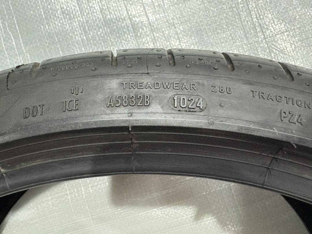 N*y様 PIRELLI P ZERO 295/30ZR22 103Y 中古 2