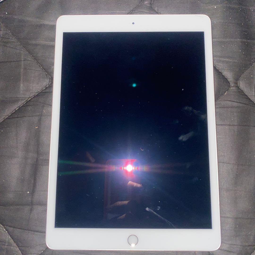 フ*ド様 Apple iPad 128GB iPadOS 18.7.5