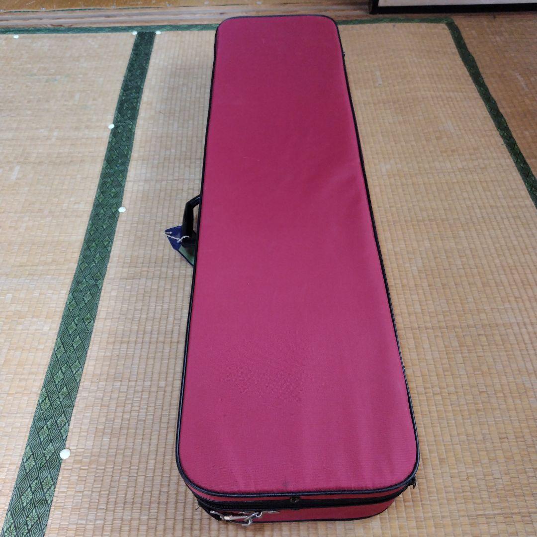 三味線本体　片面亀裂あり