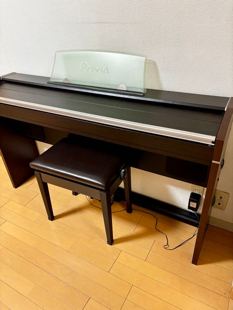 ❣️casato 様用❣️電子ピアノCASIO Privia PX-700 椅子付き