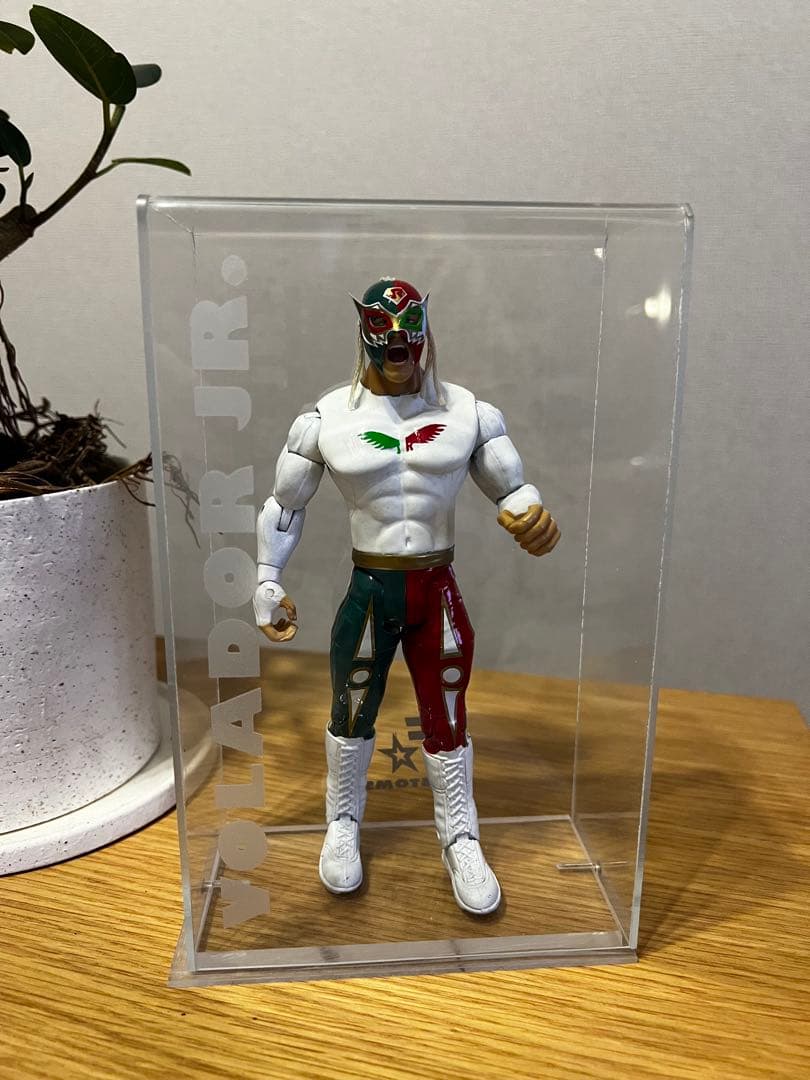 CMLL ボラドールjrフィギュア　メキシコ製