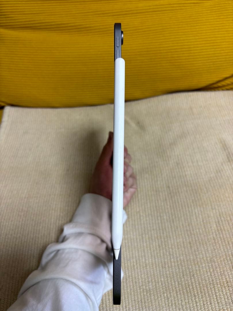 Apple iPad Air 第5世代　スペースグレー 本体