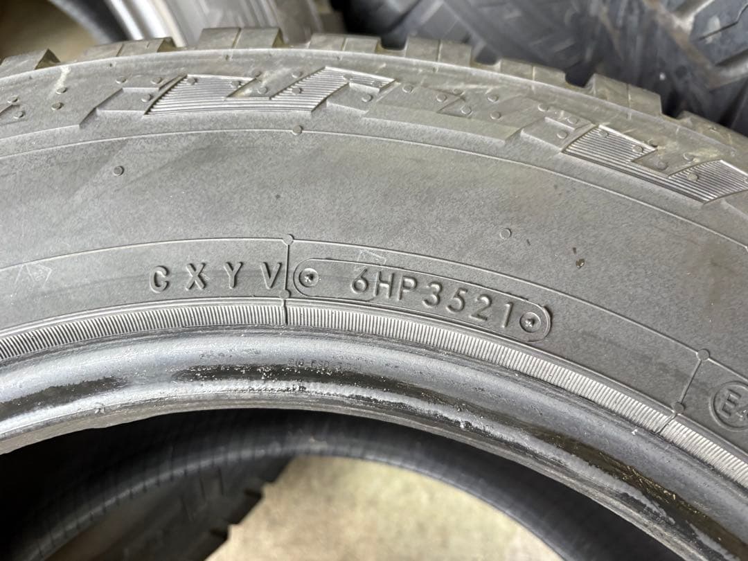 TOYO オープンカントリー R/T 215/70R16 ジムニー　ハイエース
