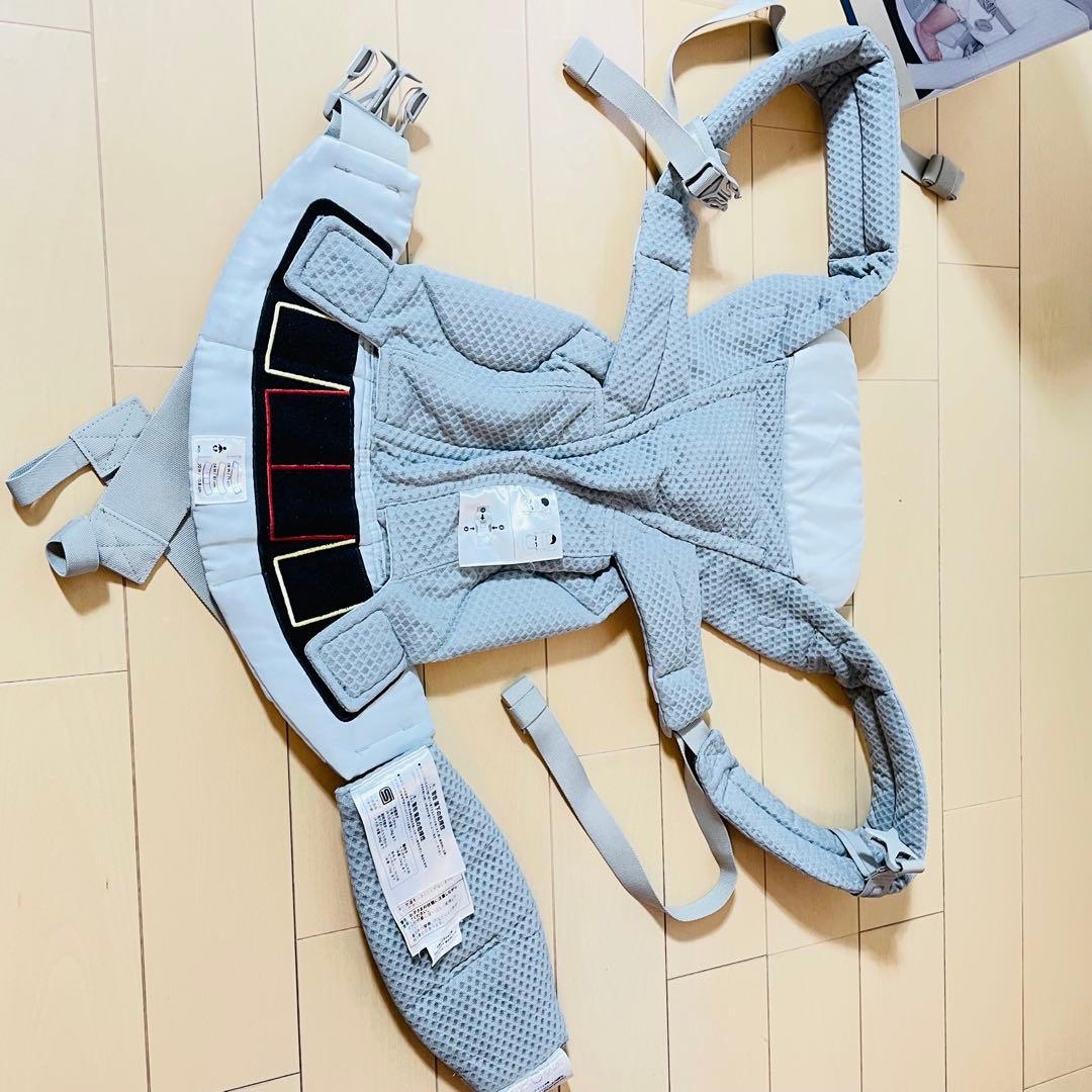 【新品同様品】Ergobaby OMNI Breeze 抱っこ紐 パールグレー