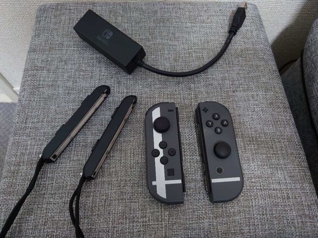 Nintendo Switch ニンテンドースイッチ本体　スマブラモデル