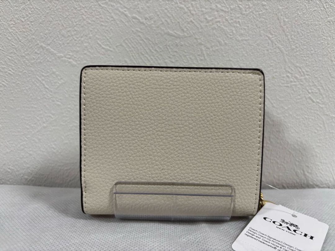 [新品未使用]COACH コーチ　猫　ダンシングキトゥン 二つ折り財布 ホワイト