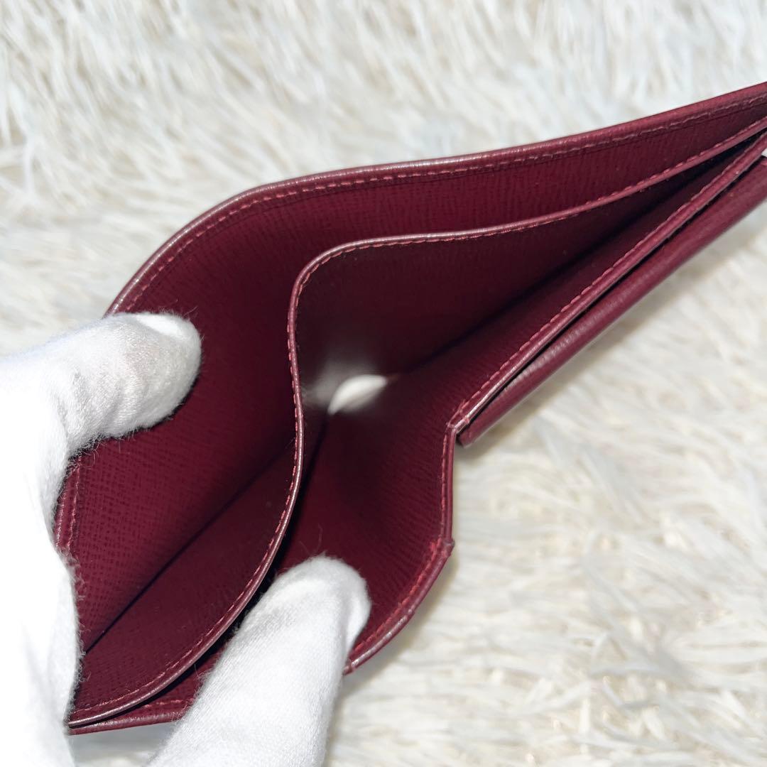 新品✨Cartierカルティエ　二つ折り財布　ボルドー　レザー　マストライン