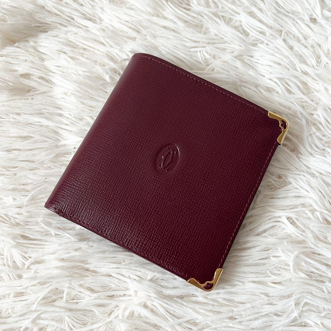 新品✨Cartierカルティエ　二つ折り財布　ボルドー　レザー　マストライン