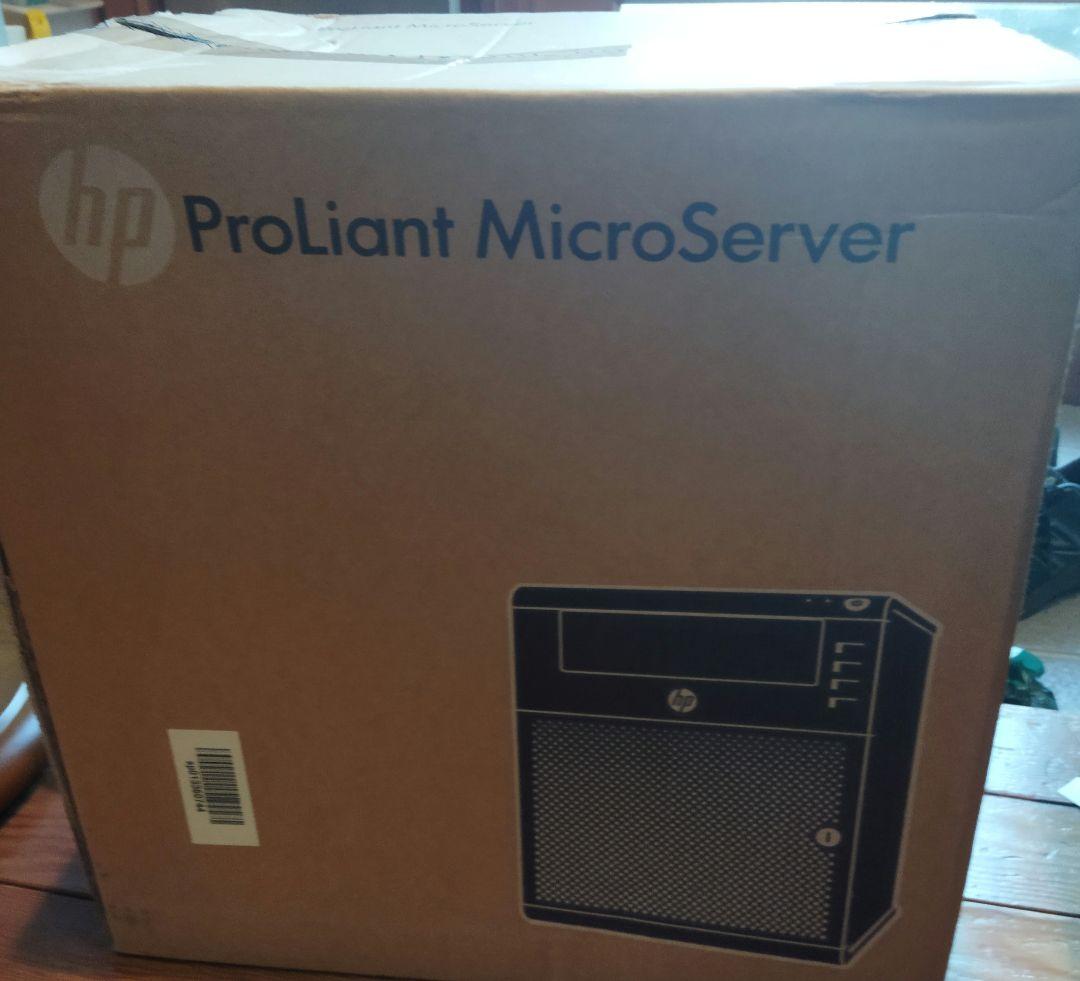 サーバー HP ProLiant MicroServer :Me12GB,HD 2.5TB