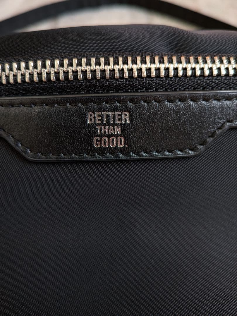 BETTER THAN GOOD　 ボディバッグ　ブラック