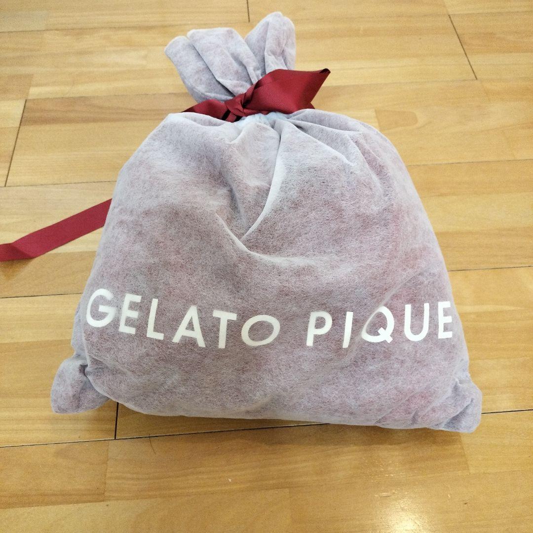ミ*ト様 送料無料　GELATO PIQUE ホリデーカーディガン　ハート　限定